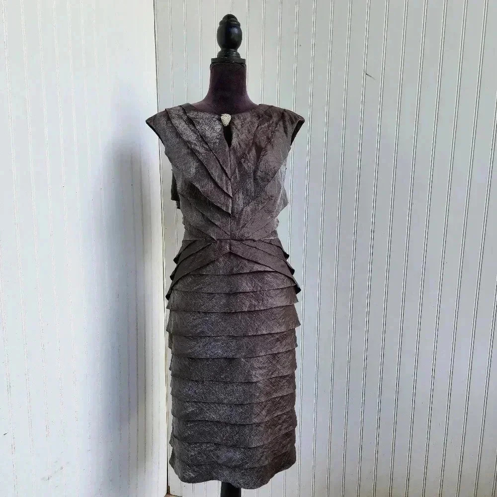 London Times Women's Brown Cap Sleeve Crew Keyhole Shimmer Dress Lined Knee  14